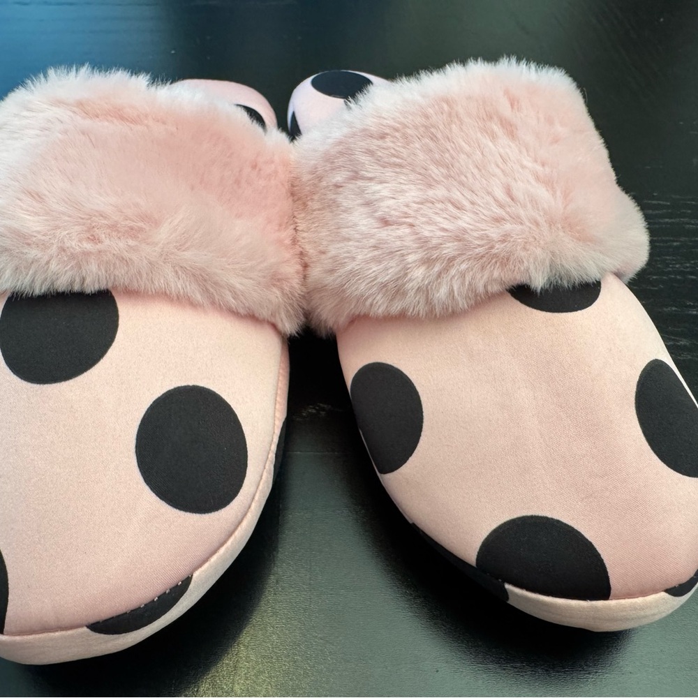 Victoria's Secret Pink and Black Polka Dot Slippers med 7/8 New - Picture 4 of 11